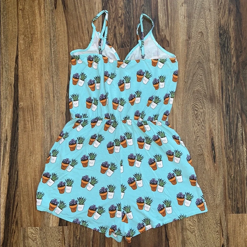 MeUndies UltraModal V-Neck Romper Blue Succulent Print Size Medium - Picture 2 of 5